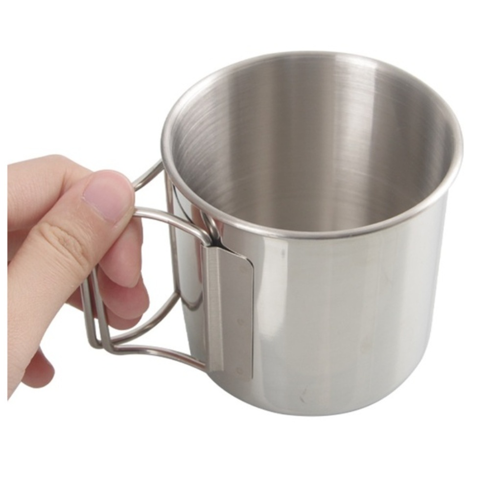 Set di tazze da campeggio in a - Camping Cooking And Drinking recensione e prezzo