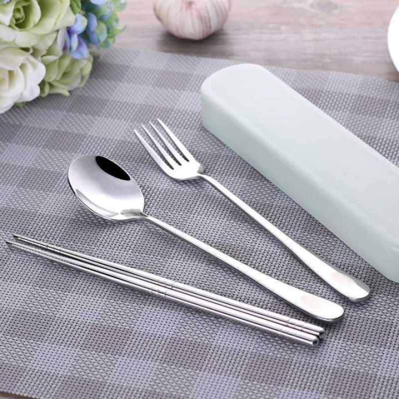 4 pezzi/set bacchette in accia - Camping Cooking Cutlery Set recensione e prezzo